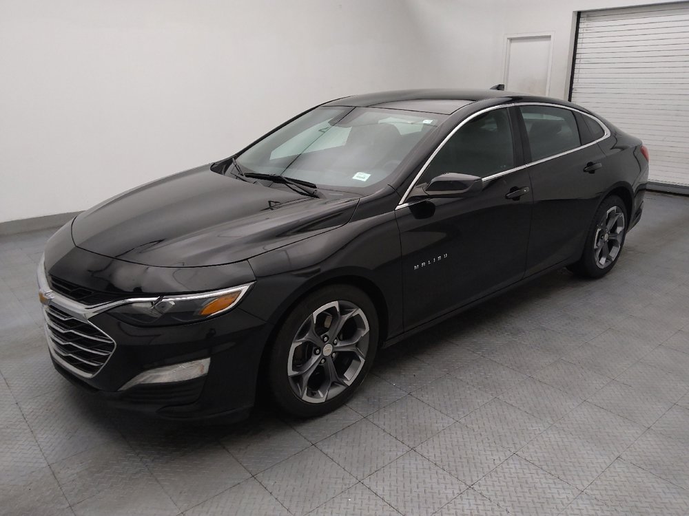 Used 2024 Chevrolet Malibu LT FWD image 2