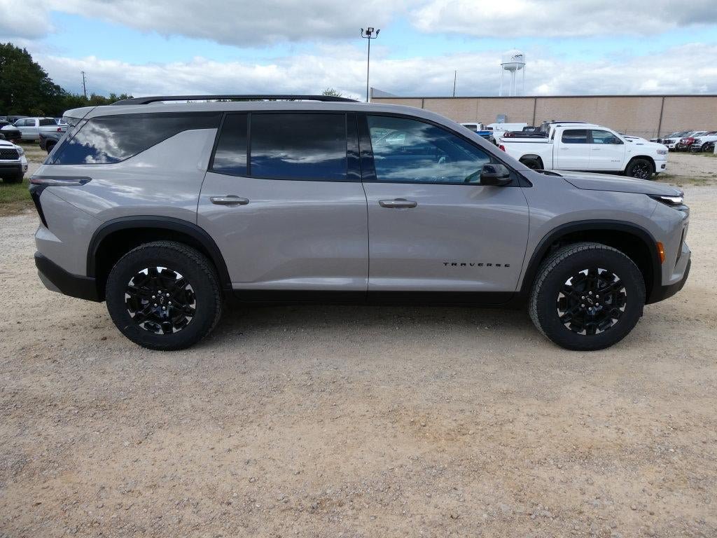 New 2027 Chevrolet Traverse Z71 AWD/4WD image 3