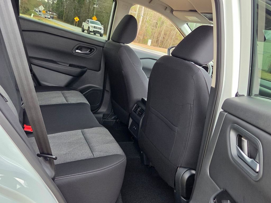 New 2026 Nissan Rogue SV image 12