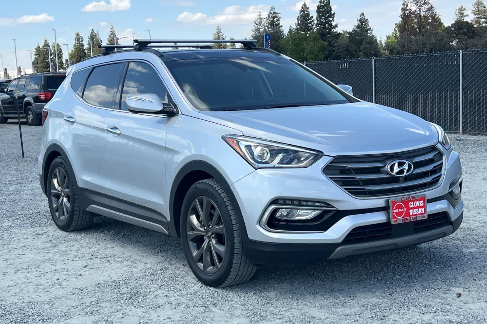 Used 2018 Hyundai Santa Fe Sport w/ 2.0T Ultimate Tech Package 05 FWD image 10