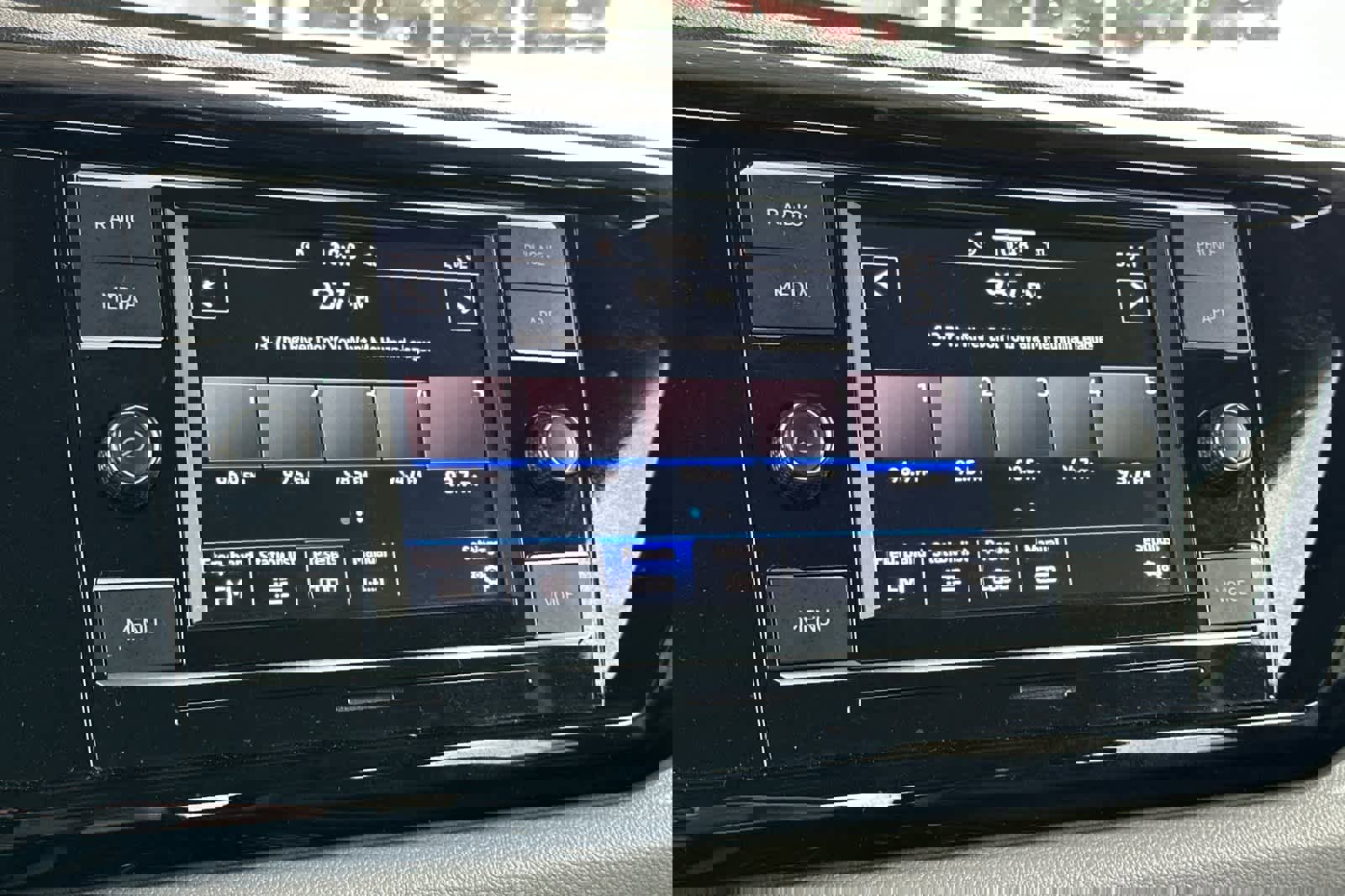 Used 2024 Volkswagen Taos S image 19