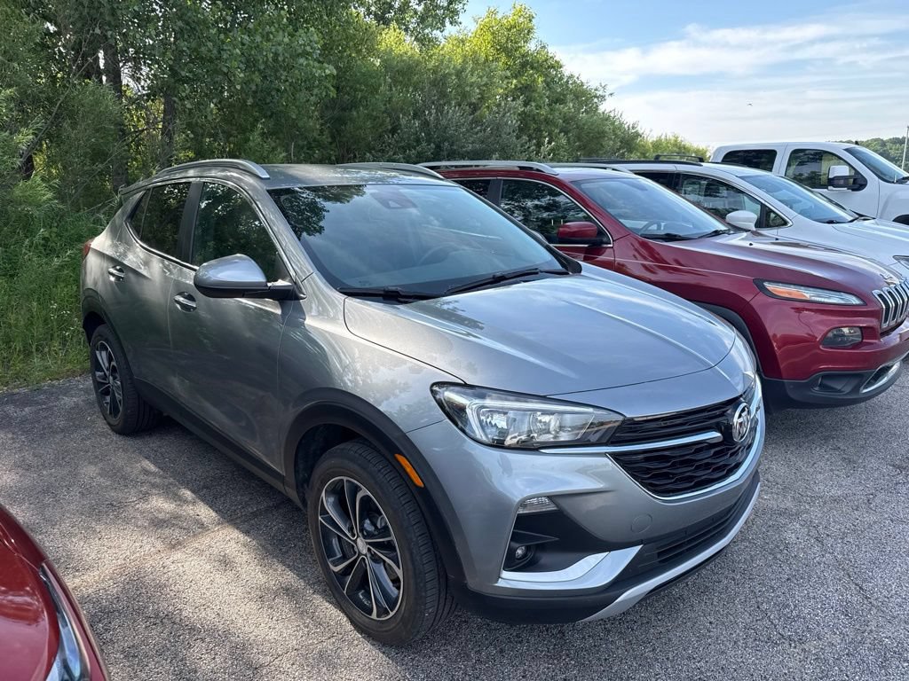 Used 2023 Buick Encore GX Select AWD/4WD image 3