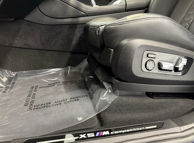 Used 2024 BMW X5 M Competition w/ Executive Package image 76