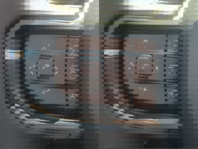 New 2026 Jeep Cherokee Overland image 25