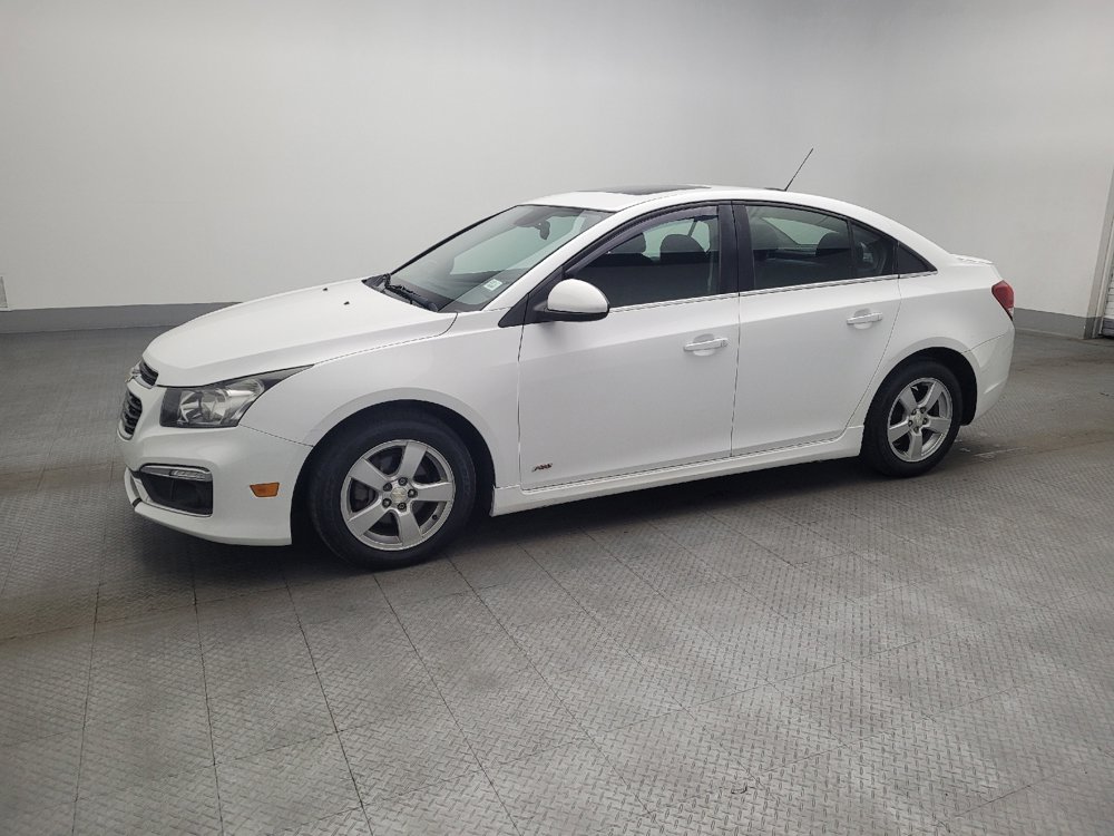Used 2016 Chevrolet Cruze LT w/ Sun And Sound Package image 2