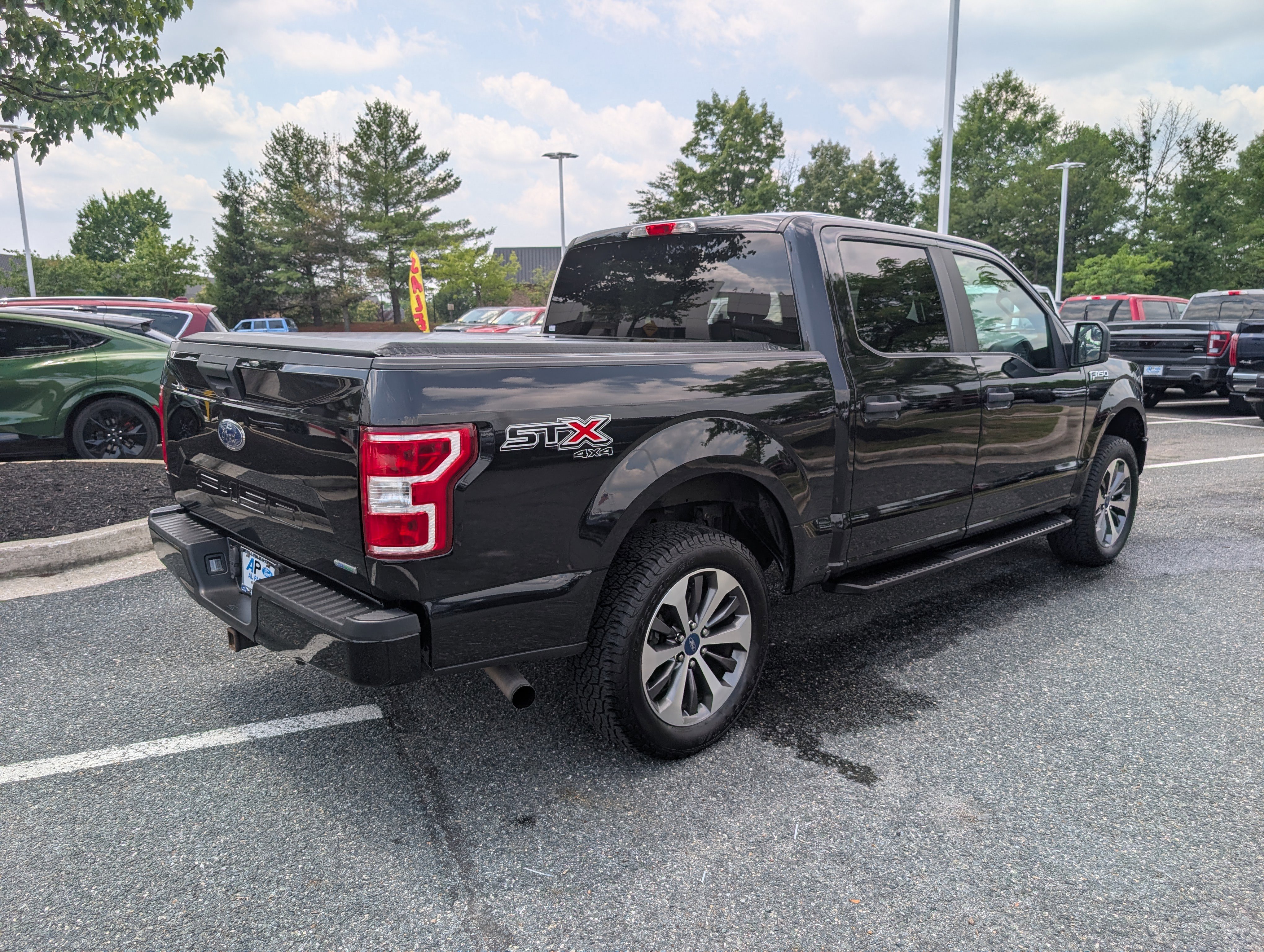 Used 2019 Ford F150 XL w/ Equipment Group 101A Mid AWD/4WD image 3