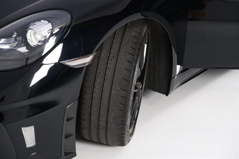 Used 2021 Porsche 718 Boxster Spyder RWD image 49
