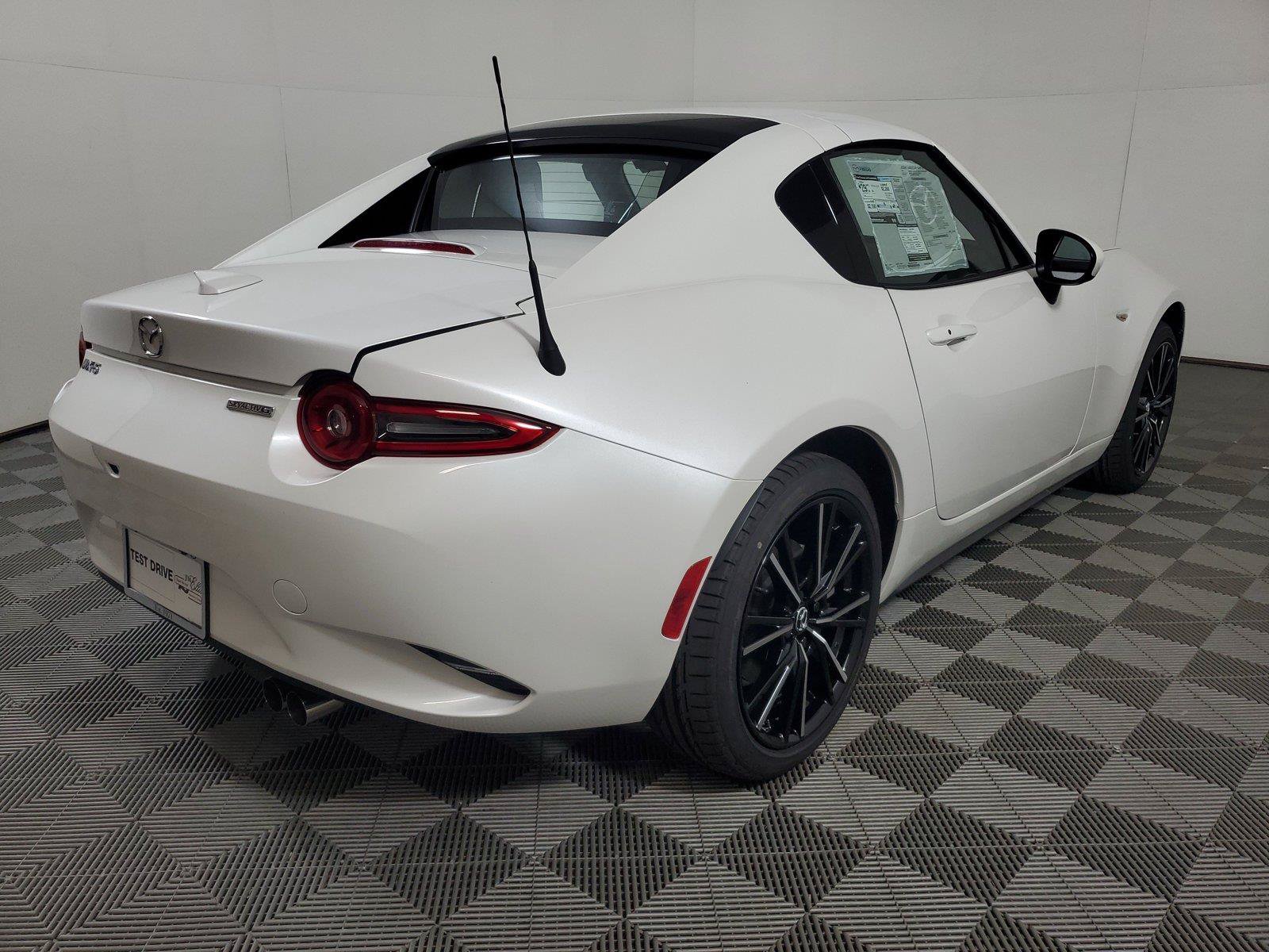New 2026 MAZDA MX-5 Miata RF Grand Touring RWD image 6