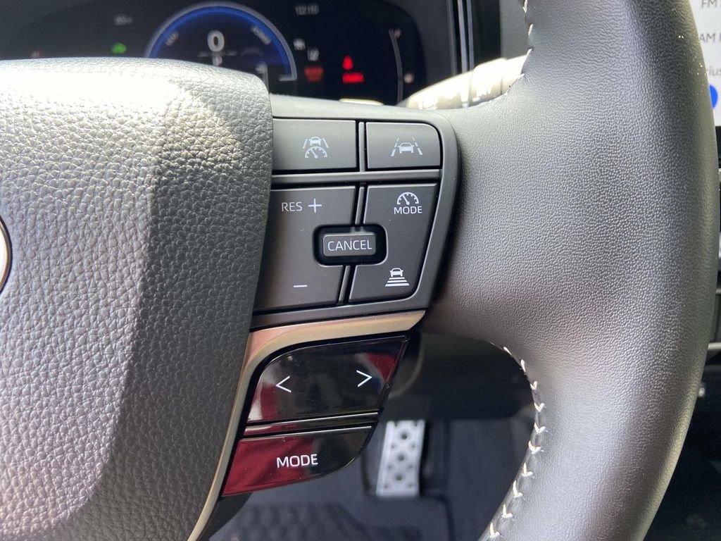 Used 2025 Toyota Camry SE w/ Multimedia Upgrade Package FWD image 34