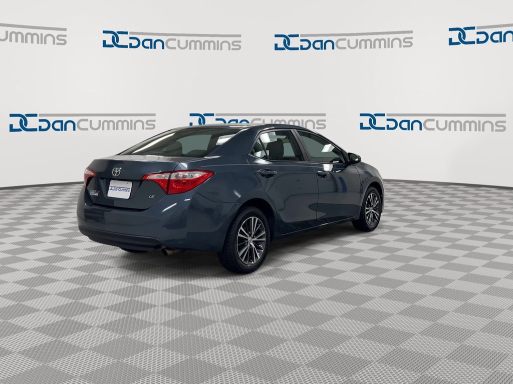 Used 2016 Toyota Corolla LE FWD image 8