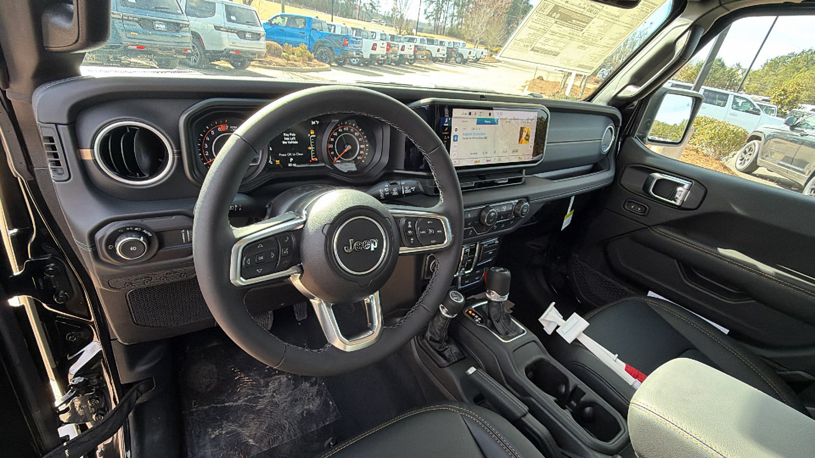 New 2026 Jeep Wrangler Unlimited Sahara w/ Whitecap Package AWD/4WD image 21