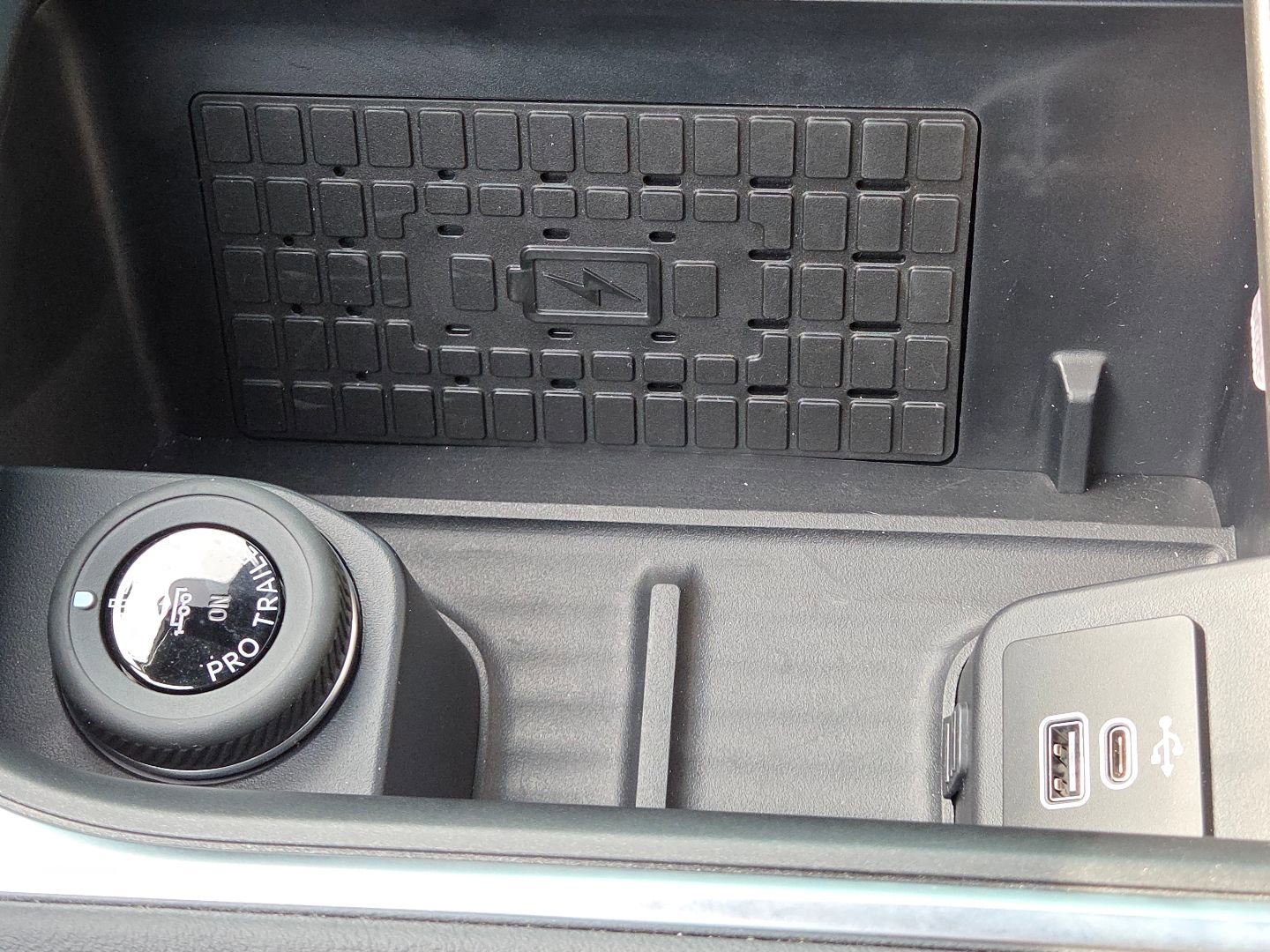 Used 2025 Ford Expedition Tremor image 10