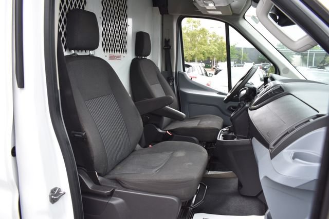 Used 2019 Ford Transit 250 148 Medium Roof RWD image 25