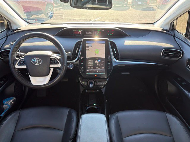 Certified 2018 Toyota Prius Prime Advanced w/ Carpet Mat Package FWD image 10
