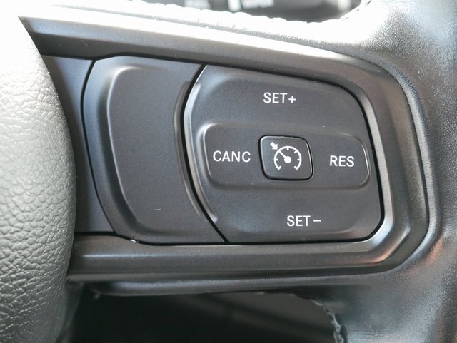 Used 2022 Jeep Gladiator Willys image 26