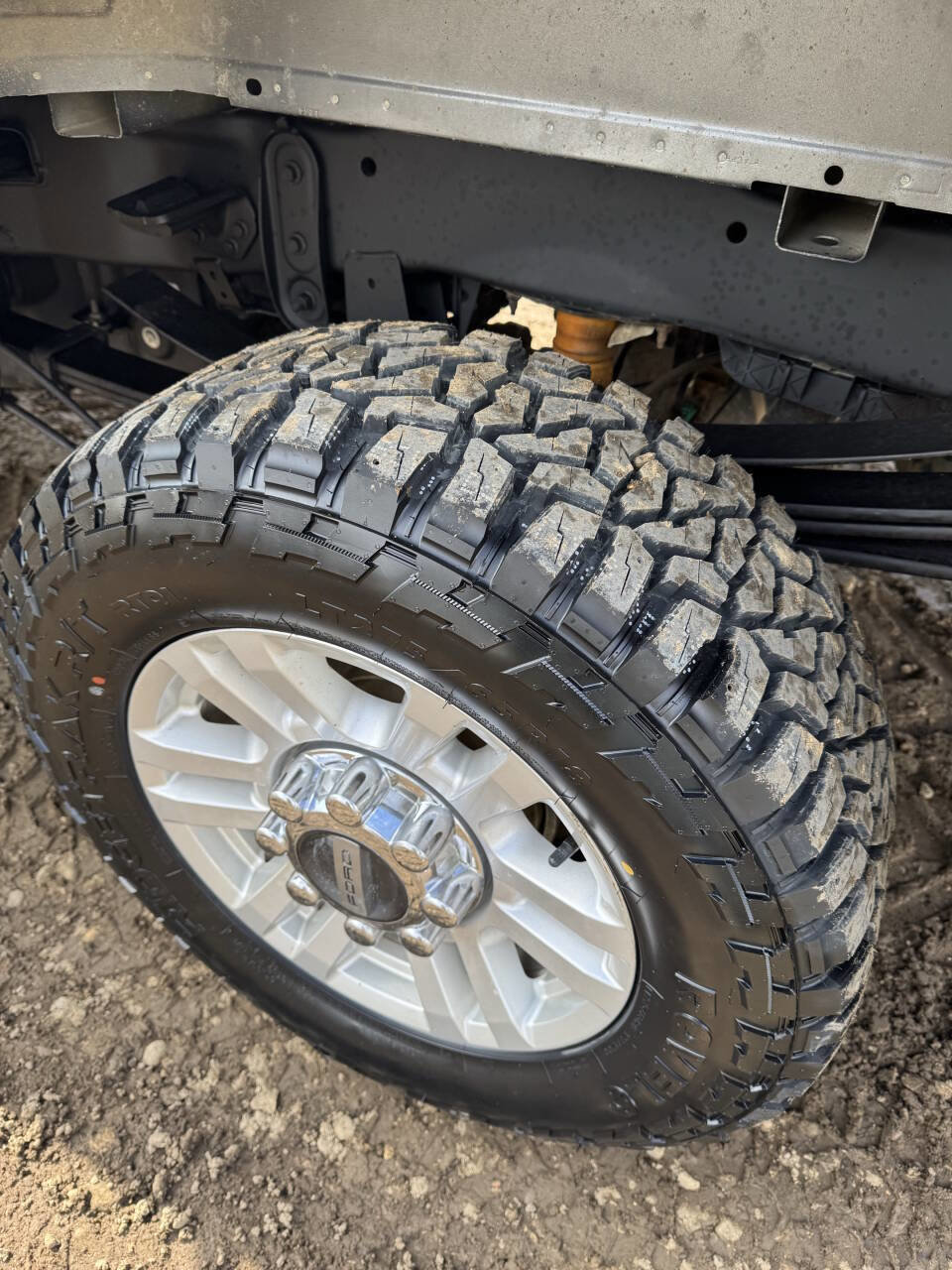 Used 2019 Ford F250 XLT w/ Camper Package image 35