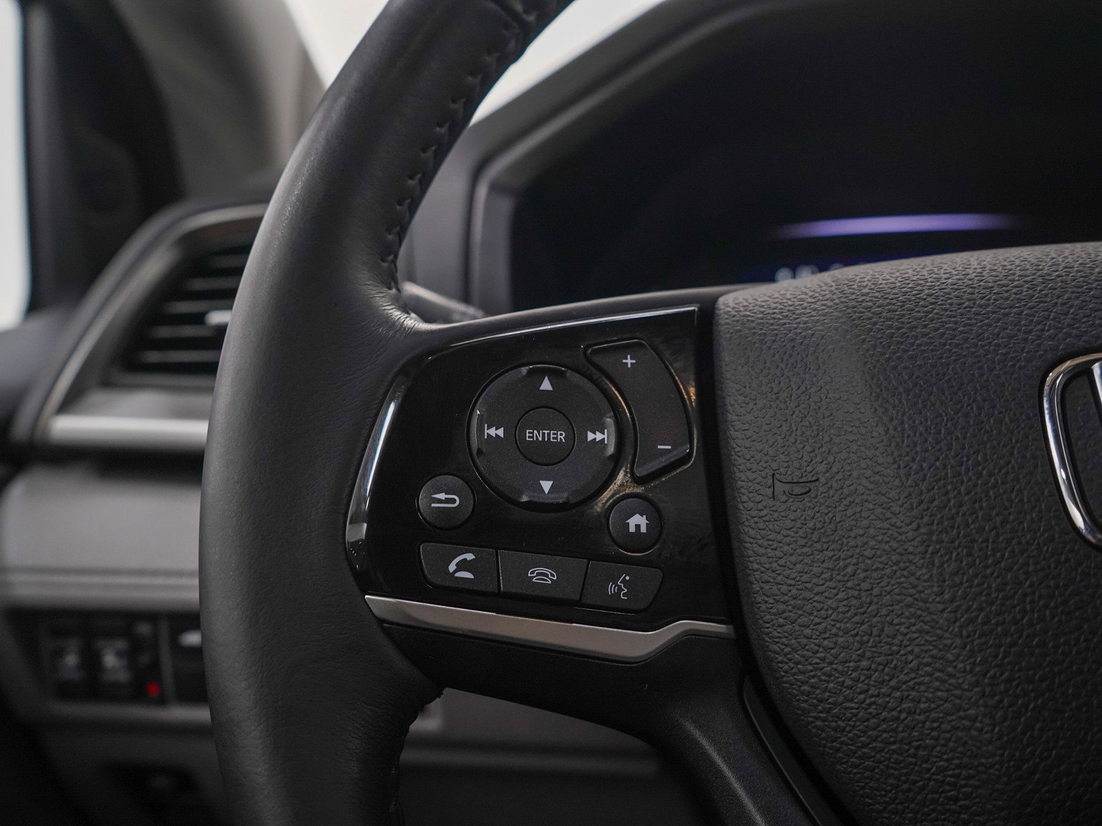 Used 2018 Honda Odyssey EX-L image 27