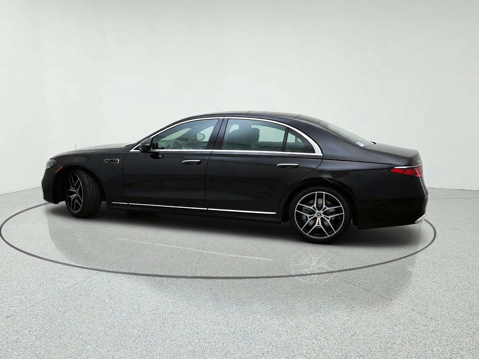 New 2027 Mercedes-Benz S 580 4MATIC Sedan image 13