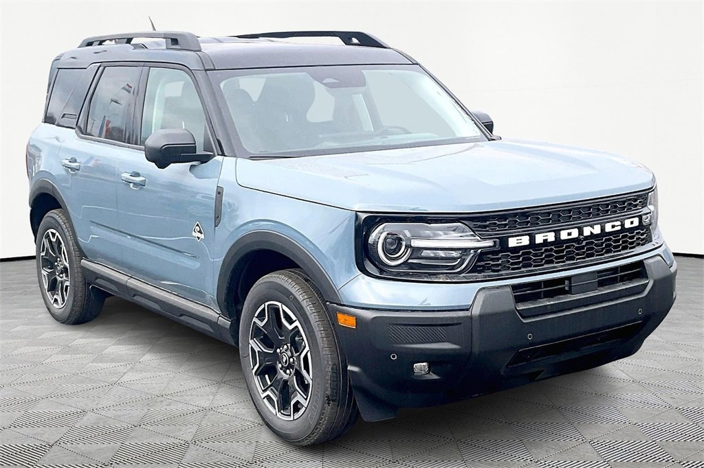 New 2025 Ford Bronco Sport Outer Banks w/ Outer Banks Tech Package+