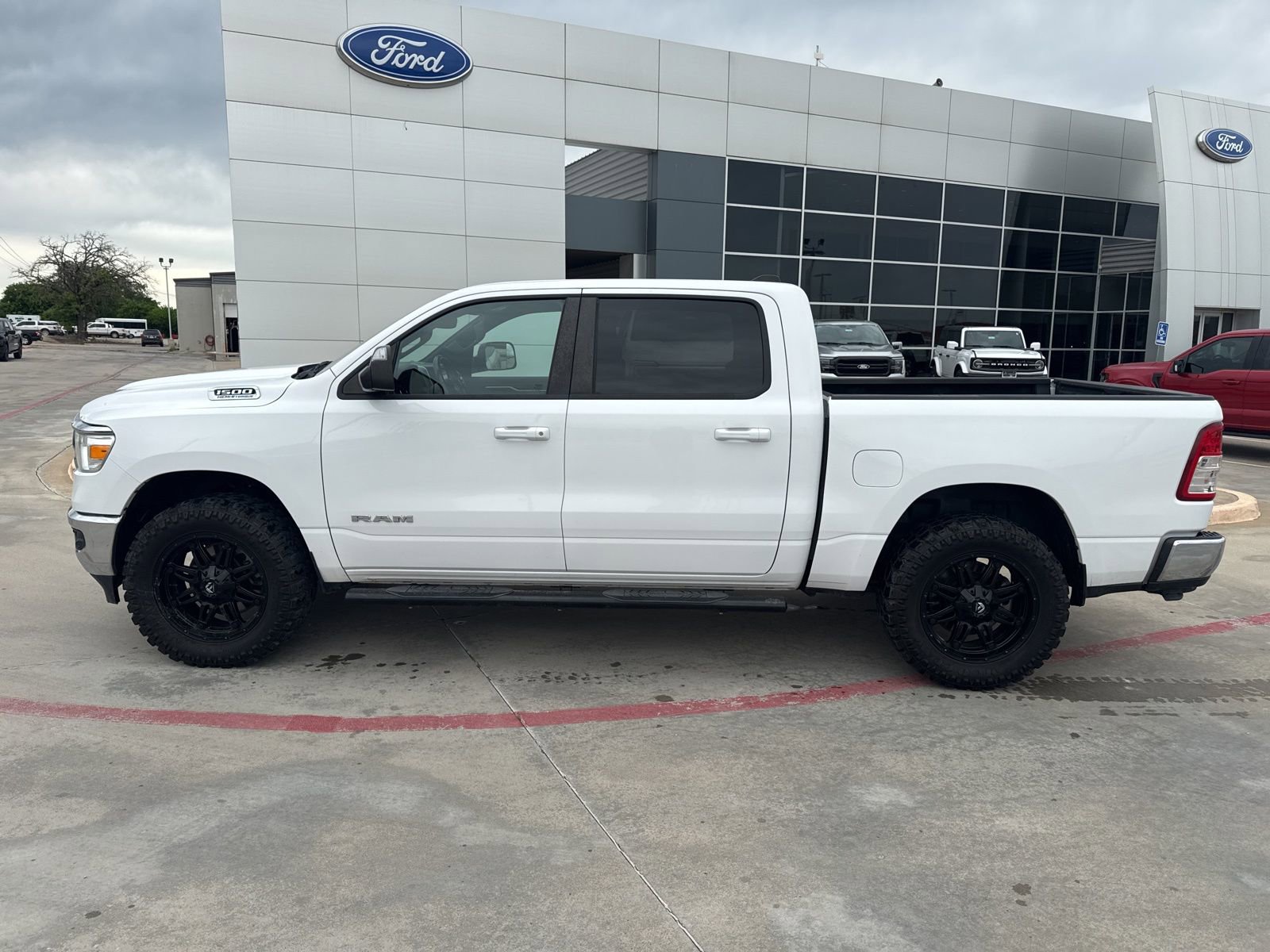 Used 2021 RAM 1500 Big Horn image 10