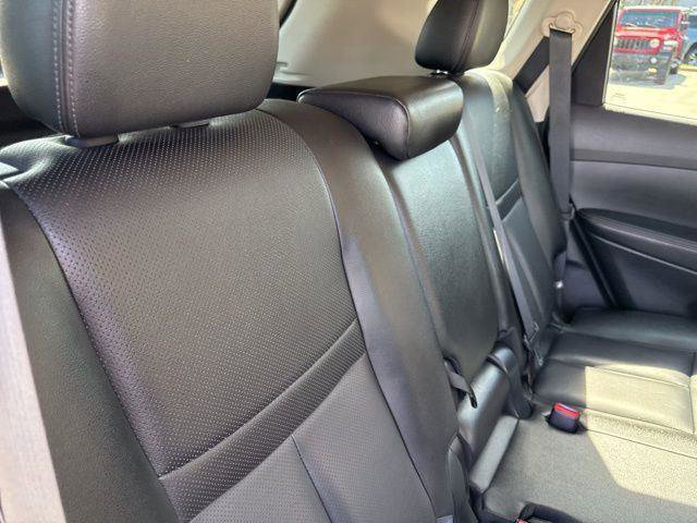 Used 2020 Nissan Rogue SL image 32