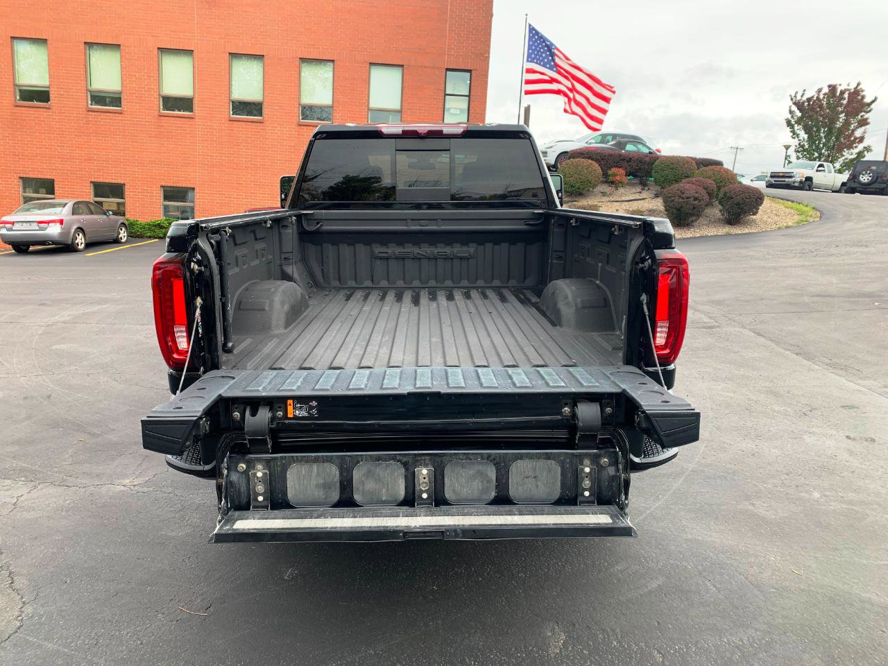 Used 2022 GMC Sierra 2500 Denali AWD/4WD image 13