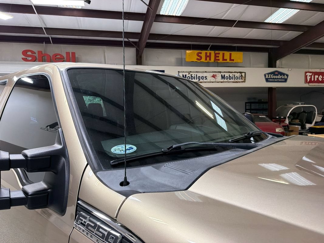 Used 2013 Ford F250 Lariat w/ Lariat Ultimate Pkg AWD/4WD image 46
