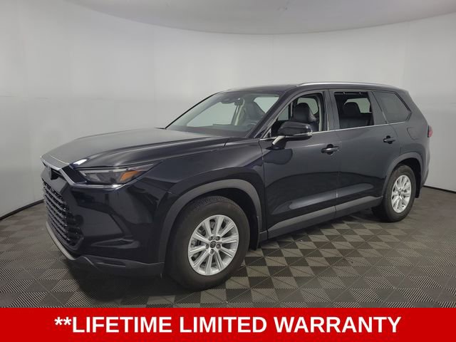 Used 2024 Toyota Grand Highlander XLE image 3