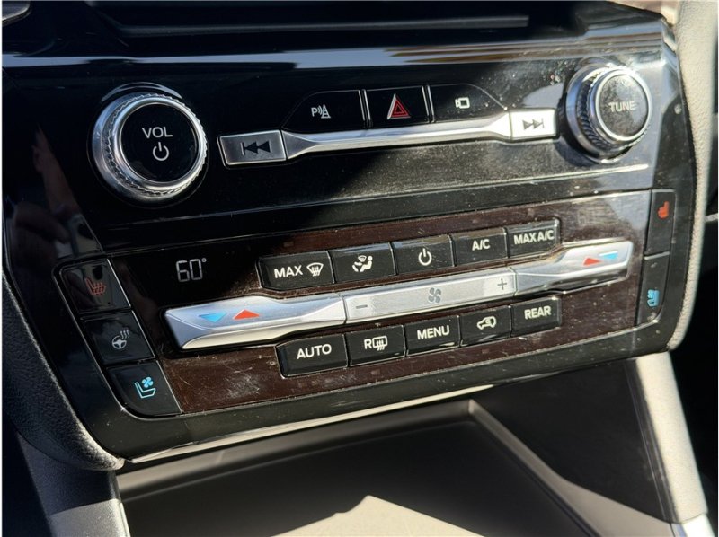 Used 2021 Ford Explorer Limited RWD image 42