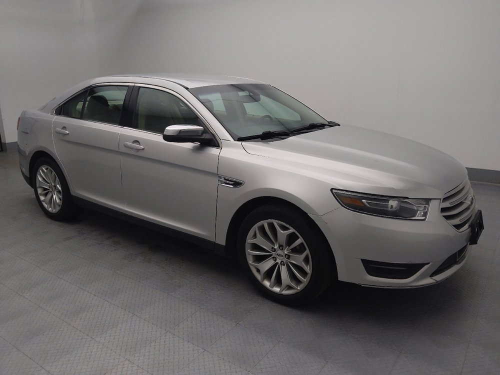 Used 2016 Ford Taurus Limited image 11