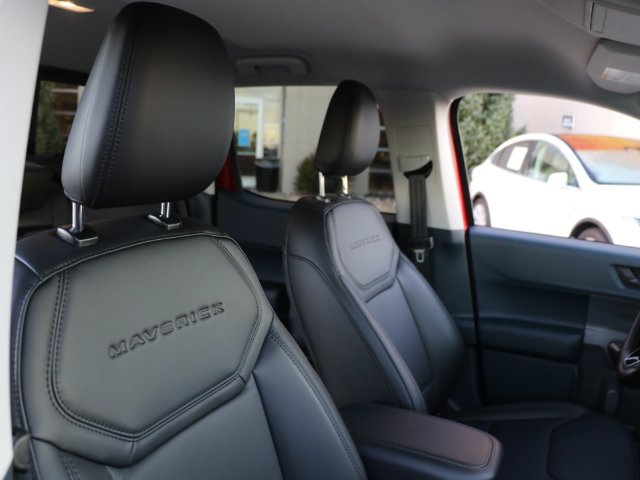 New 2026 Ford Maverick Lariat w/ Black Appearance Package AWD/4WD image 10