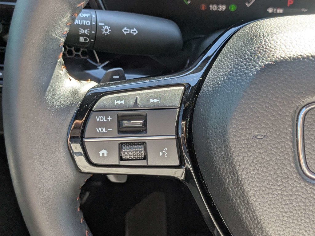 Used 2025 Honda CR-V Sport Touring image 32