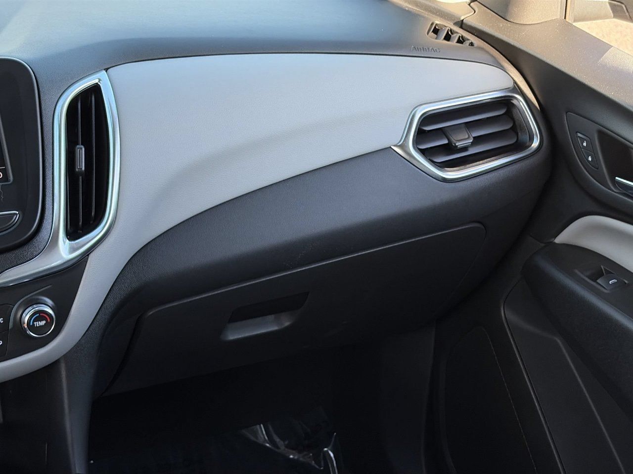 Used 2024 Chevrolet Equinox LS w/ LS Convenience Package FWD image 15