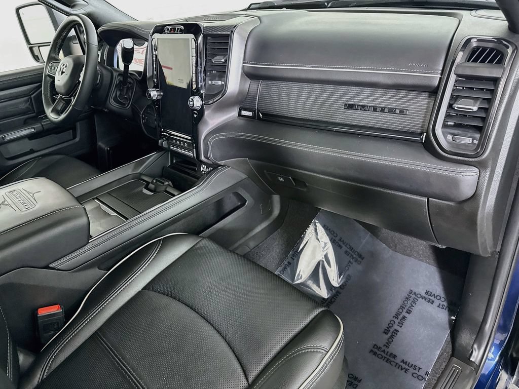 Used 2023 RAM 2500 Limited AWD/4WD image 33