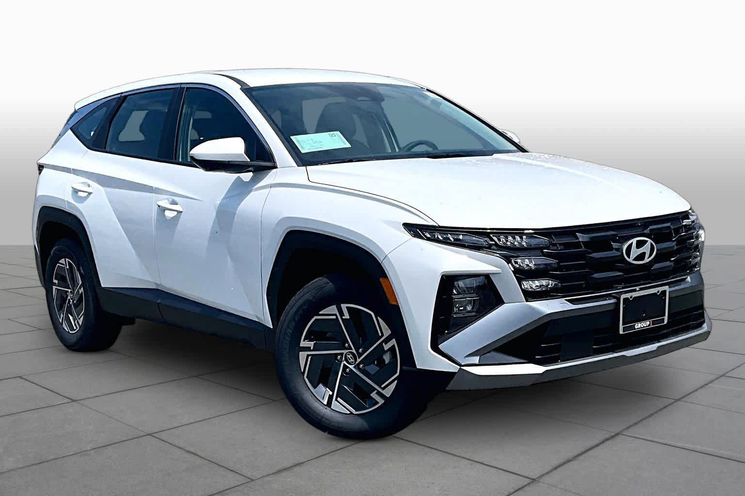 New 2026 Hyundai Tucson Blue SE AWD/4WD image 2