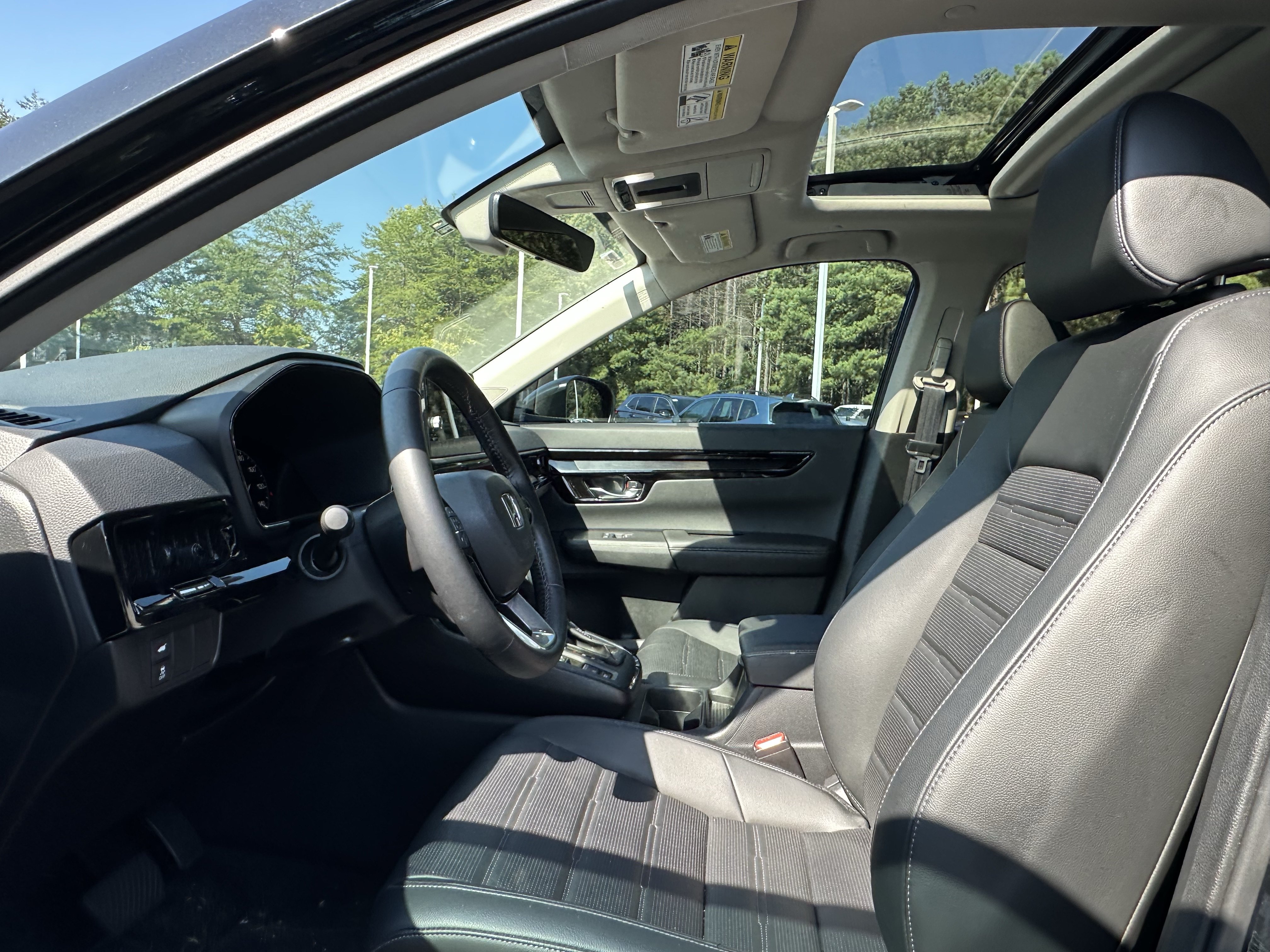 Used 2025 Honda CR-V EX-L image 7