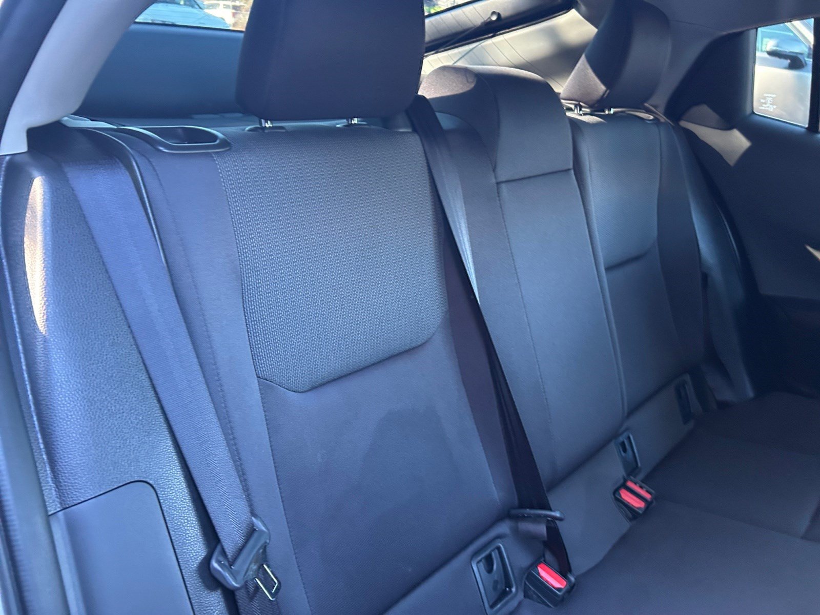 Used 2025 Toyota Prius LE AWD/4WD image 18