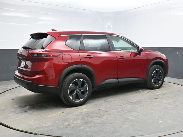 Used 2025 Nissan Rogue SV AWD/4WD image 7