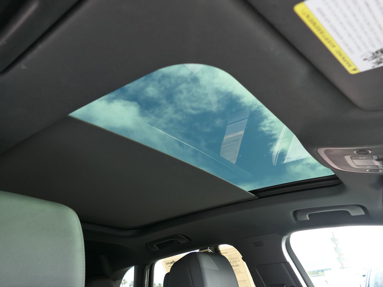 Used 2024 Audi Q3 2.0T Premium image 26