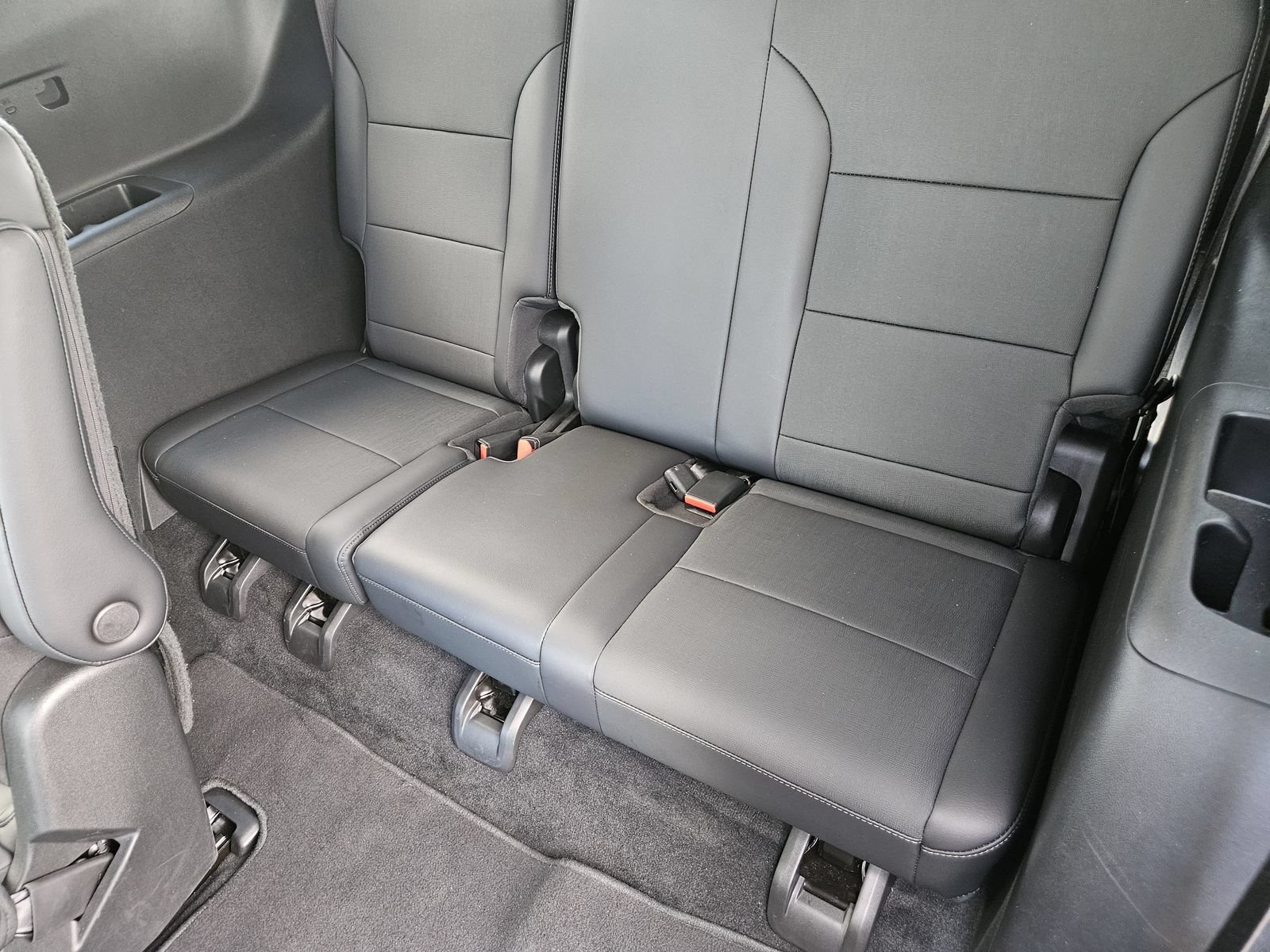 Certified 2026 Buick Enclave Preferred FWD image 36