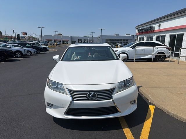 Used 2014 Lexus ES 350 w/ Luxury Package image 12