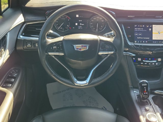 Certified 2024 Cadillac XT6 Premium Luxury w/ LPO, Floor Liner Package FWD image 29