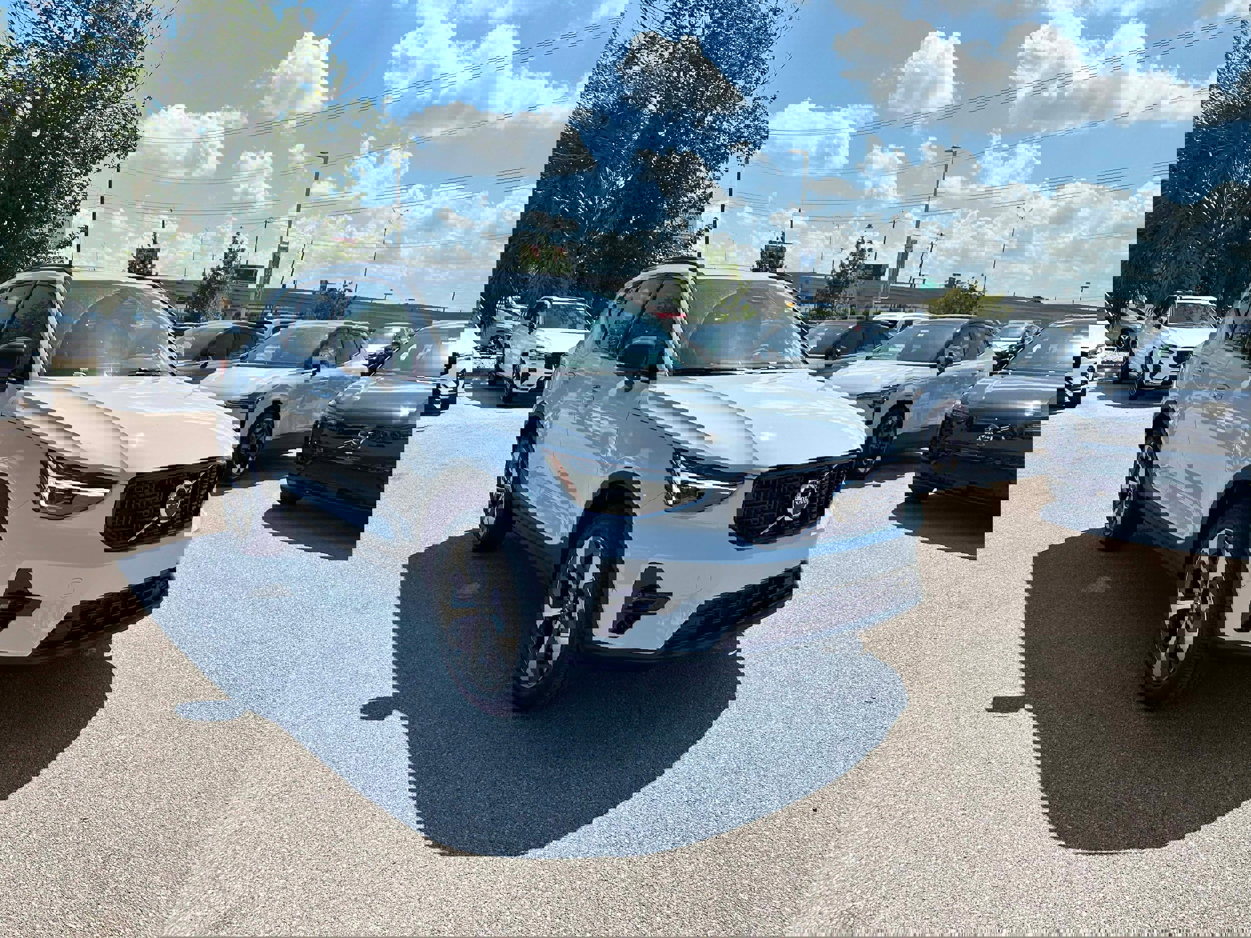 New 2026 Volvo XC40 B5 Plus w/ Protection Package Premier image 4