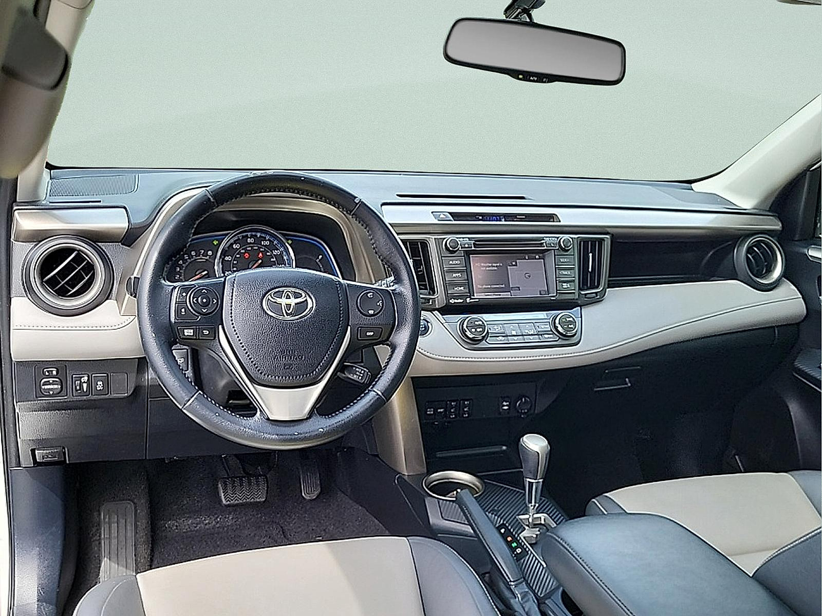 Used 2014 Toyota RAV4 Limited AWD/4WD image 16