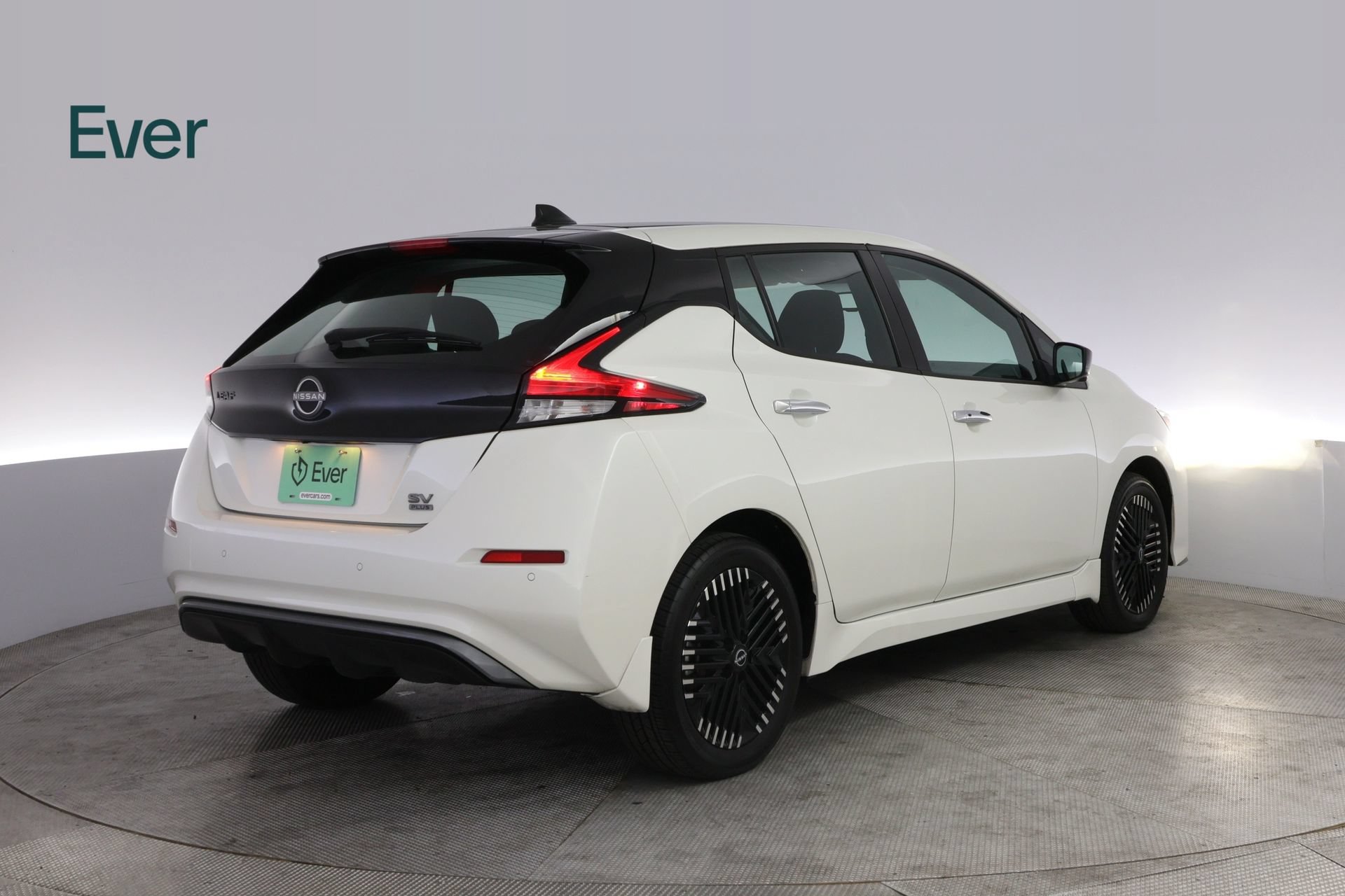 Used 2024 Nissan Leaf SV Plus FWD image 3