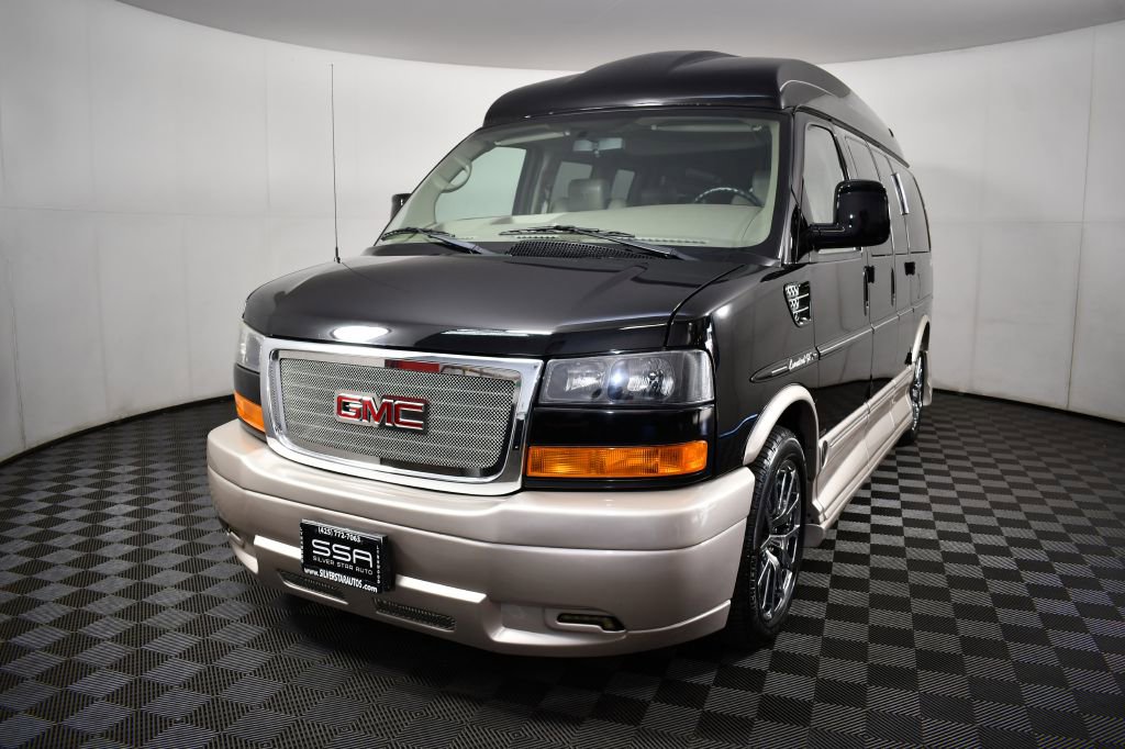 Used 2013 GMC Savana 1500 AWD image 1