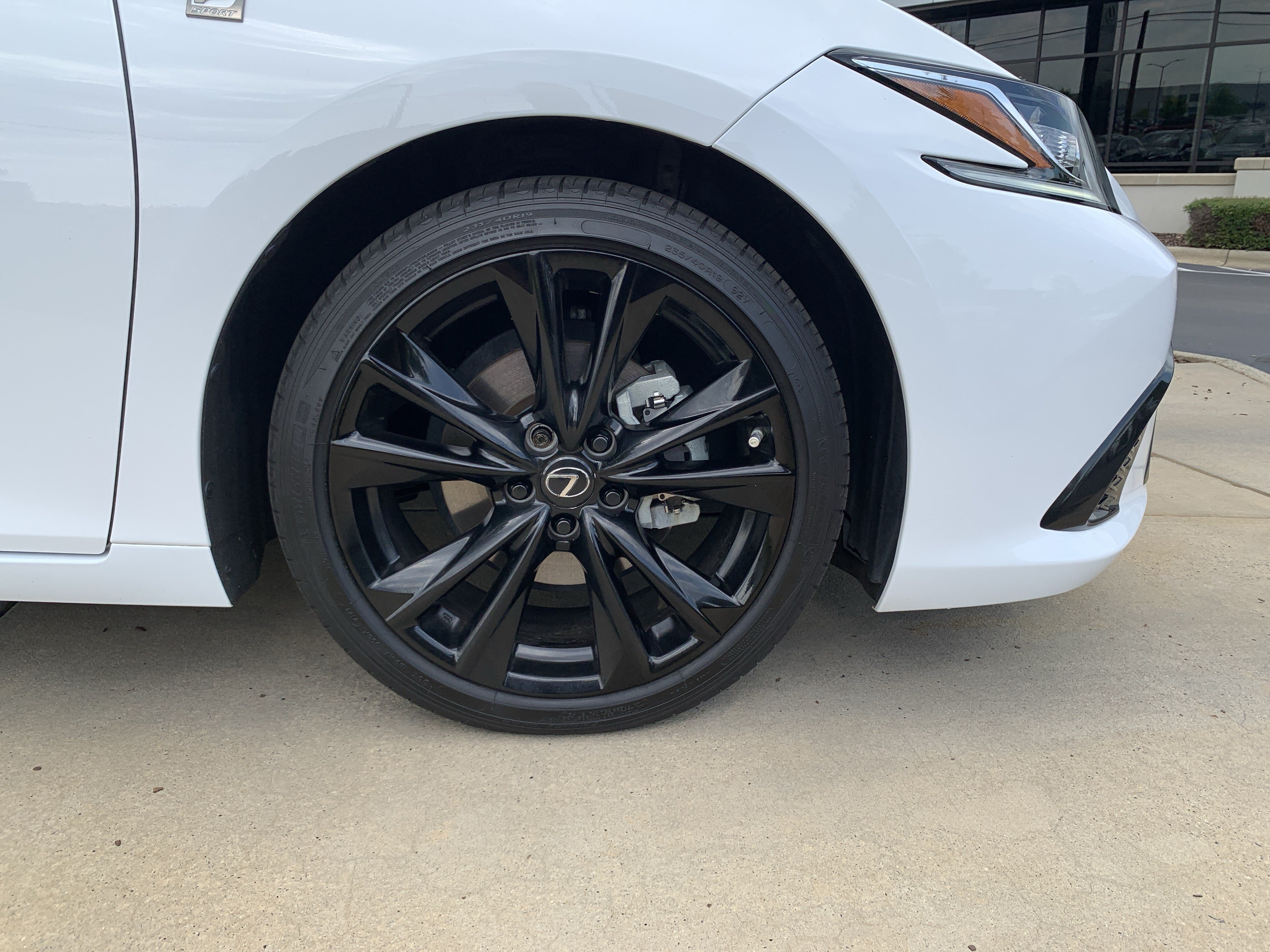 Used 2022 Lexus ES 300h F Sport w/ Accessory Package 2 FWD image 13