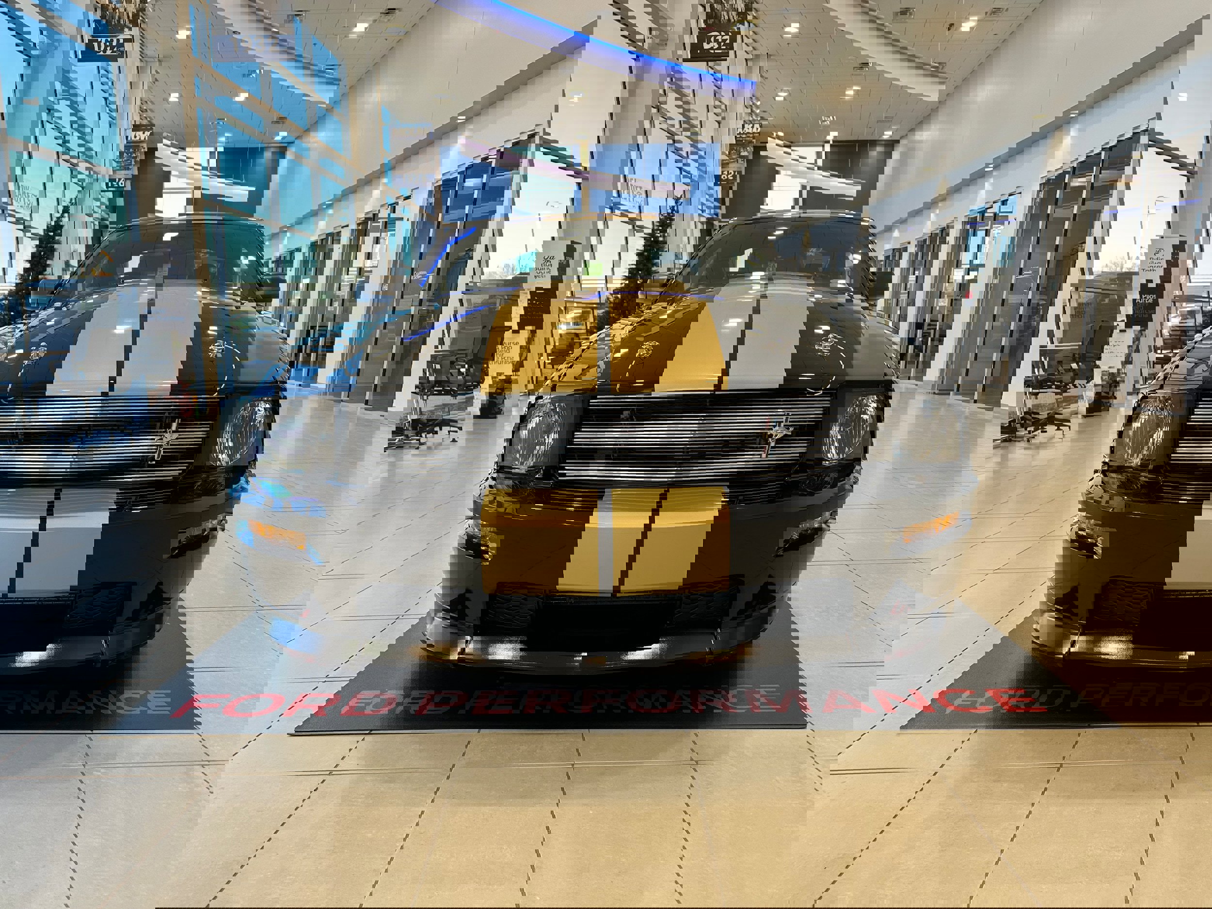 Used 2006 Ford Mustang GT image 3