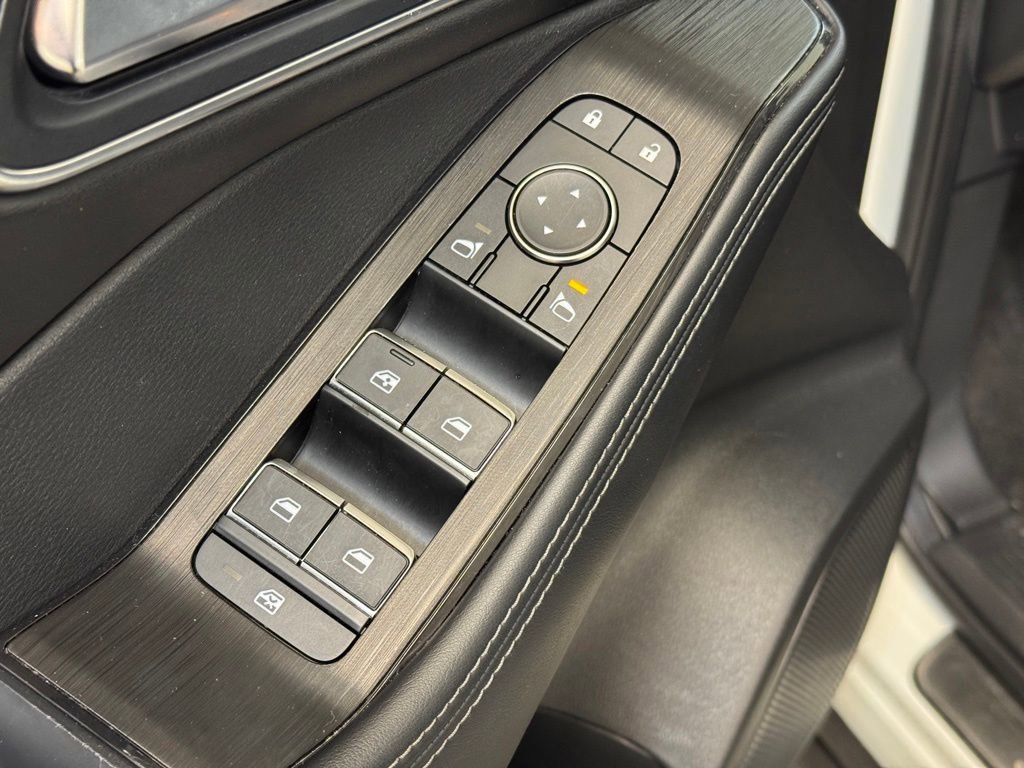 Used 2023 Nissan Rogue Platinum AWD/4WD image 10