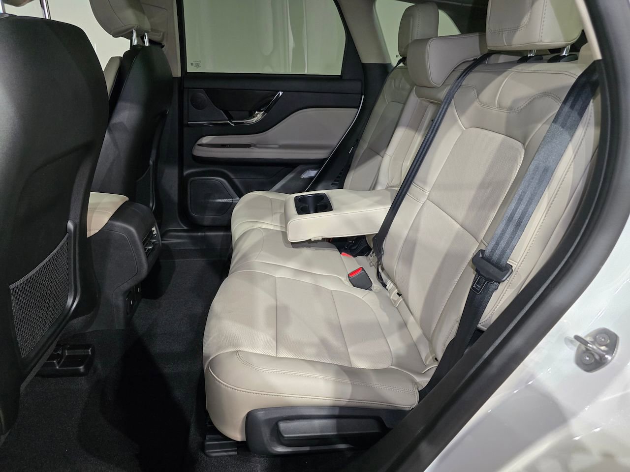 New 2026 Lincoln Corsair Reserve image 29